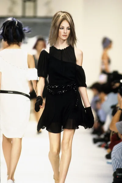 Look 92